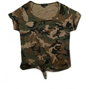 Anthropologie- Sanctuary- Green and brown camo tie front tee #y2k #anthropologie